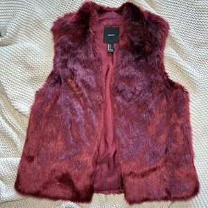 Forever 21 Faux Fur Maroon Vest Size S